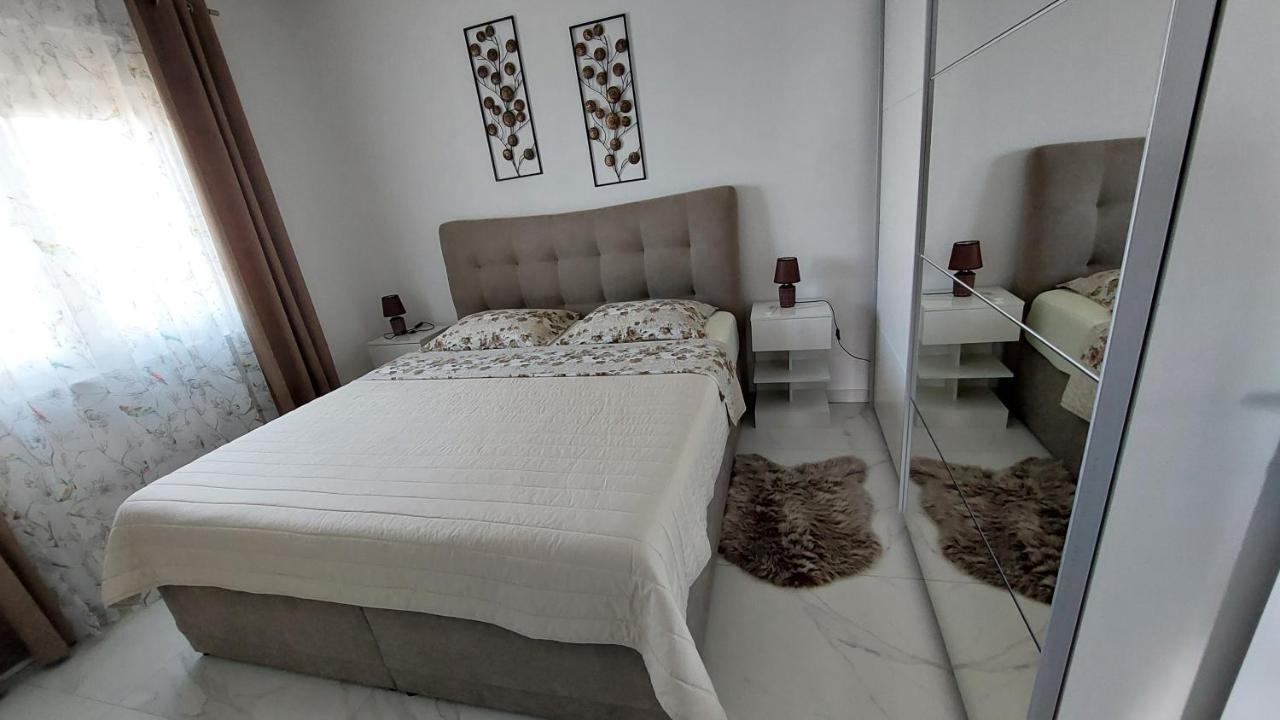 Апартаменти Penthouse Dream Look Рогозниця Екстер'єр фото