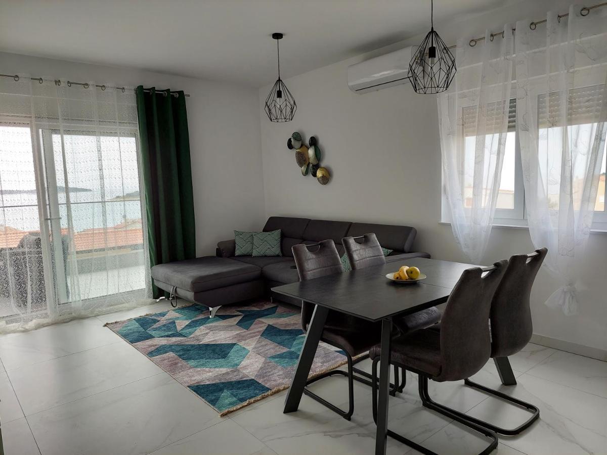 Апартаменти Penthouse Dream Look Рогозниця Екстер'єр фото